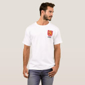 ポケットデザインフィンランドの紋章付き外衣 Tシャツ (正面フル)