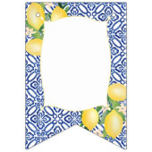 ポジターノレモンズブルーホワイトタイルシャワー誕生日 バンティングフラッグ (第1の旗)