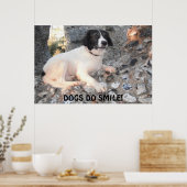 ポスタースプラリーが城内を微笑みながら訪れる ポスター (キッチン)