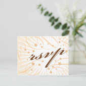 ポスタ素朴ー:クリーム&ブラウンウェディングRSVP インビテーションポストカード (スタンド正面)