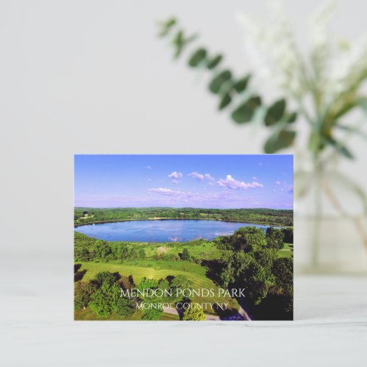 ポストカード – Hunden Acre Pond at Mendon (スタンド正面)