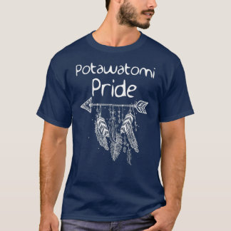ポタワトミプライド先住民アメリカンナイスギフトメンズ Tシャツ