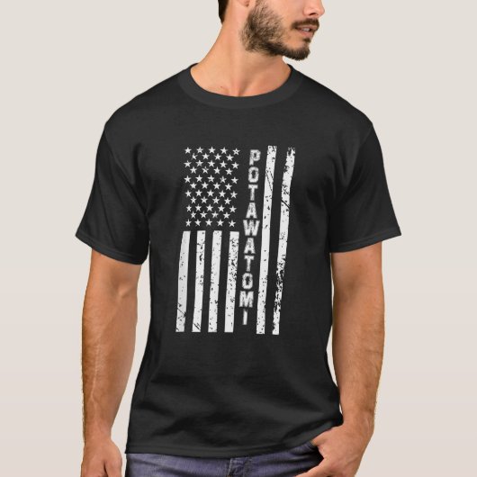 ポタワトミ統一された州愛国的アメリカ国旗T Tシャツ (正面)
