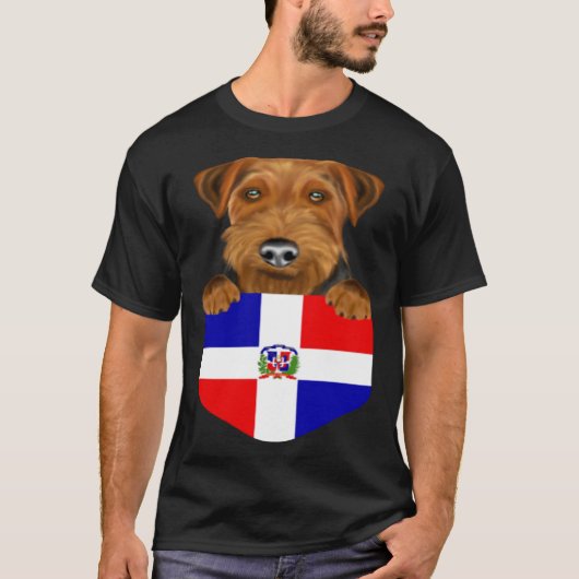 ポッケのドミニカ共和国国旗Welsh Terrier Dog Tシャツ (正面)