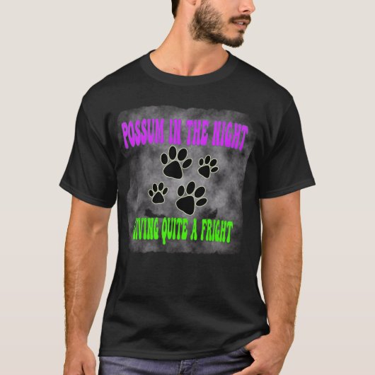 ポッサムおもしろいゴミミーム通り猫 Tシャツ (正面)