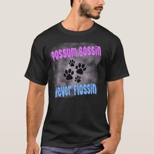 ポッサムおもしろいゴミミーム通り猫 Tシャツ (正面)