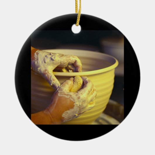 ポッターの手が1本を作る セラミックオーナメント (正面)