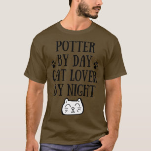 ポッターを昼猫好きで夜 Tシャツ