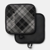 ポットホルパーソナライズされたダーと名前ブラックプレイドグレー 鍋敷き (正面/裏面)