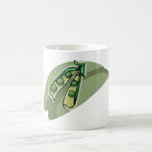 ポッドに入ったエンドウ豆 コーヒーマグカップ (中央)