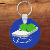 ポッドに入った二つの豆 キーホルダー (正面)