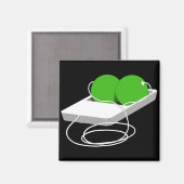 ポッドに入った二つの豆 マグネット (正面/裏面)