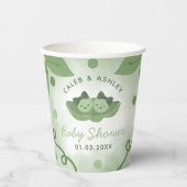 ポッドの双子の女の子の赤ちゃんシャワーの2つのエンドウ 紙コップ (正面)