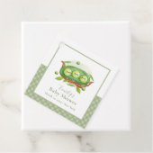 ポッドの赤ちゃんシャワーの可愛いギンガム緑のスイートピー フェイバータグ (インサイチュ)