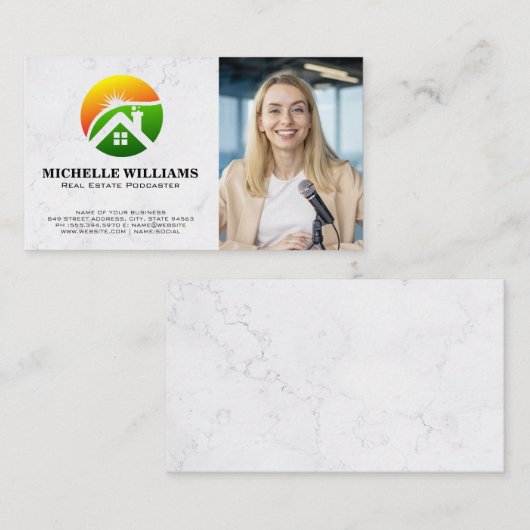 ポッドキャストの女性 | 実在不動産ロゴ 名刺 (正面/裏面)