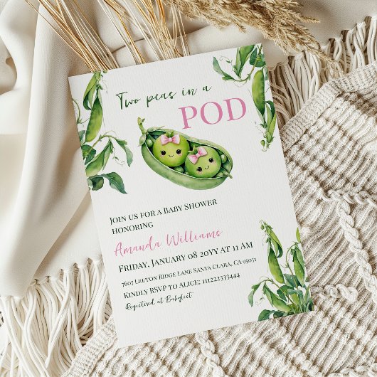 ポッドピンクの女の子の双子の赤ちゃんシャワーかわいい2つのエンドウ 招待状