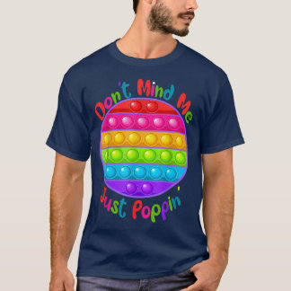 ポッピン可愛いラウンドファイドゲットセンソ気にしない Tシャツ