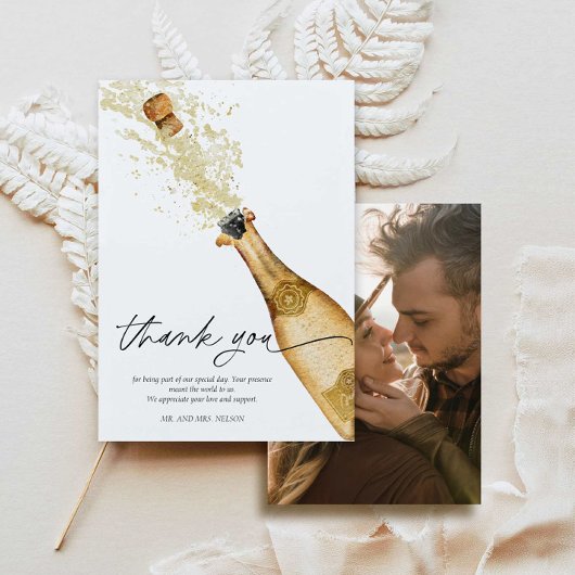 ポップなカップルのエンゲージメント写真感謝カード サンキューカード