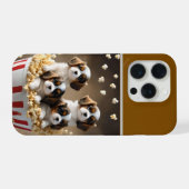 ポップコーンの中のキャバリア・スパニエル+仔犬 iPhoneケース (裏面横)
