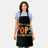 ポップライクアグランパオンリークールヴィンテージレトロパパ エプロン (着用した状態)