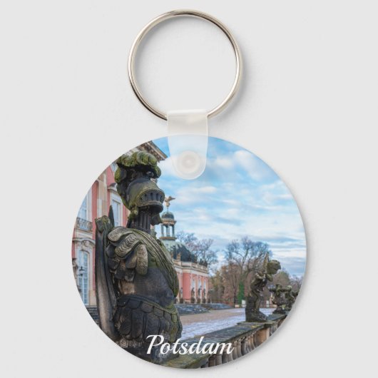 ポツダムの宮殿の近くの石の騎士像 キーホルダー (正面)