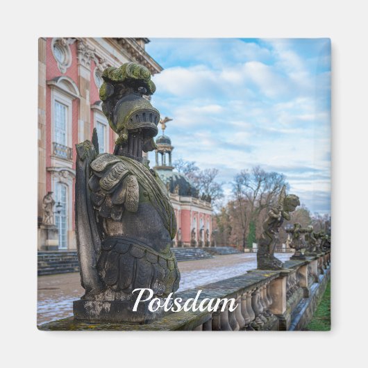 ポツダムの宮殿の近くの石の騎士像 マグネット (正面)