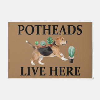 ポテアズここに住んで、犬のギフト恋人Beagle ドアマット