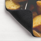 ポテトウェッジに塩入り(詳細) マウスパッド (コーナー)