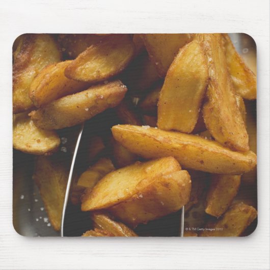 ポテトウェッジに塩入り(詳細) マウスパッド (正面)