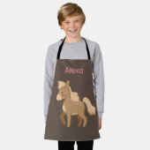 ポニパーソナライズされたーモノグラムのホースガール エプロン (着用した状態)