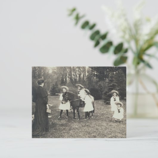 ポニーとロシアの子供たちツァル&ツァリーナ – OTMA ポストカード (スタンド正面)