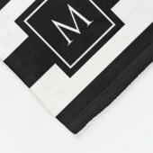 ポピーシック黒いズストライプモノグラム フリースブランケット (角)