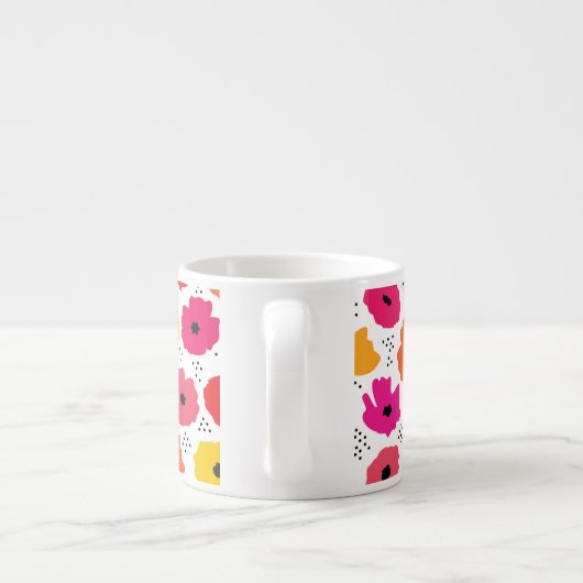 ポピーモダンピンク赤オレンジ色のフローラドットのパターン エスプレッソカップ (裏面)