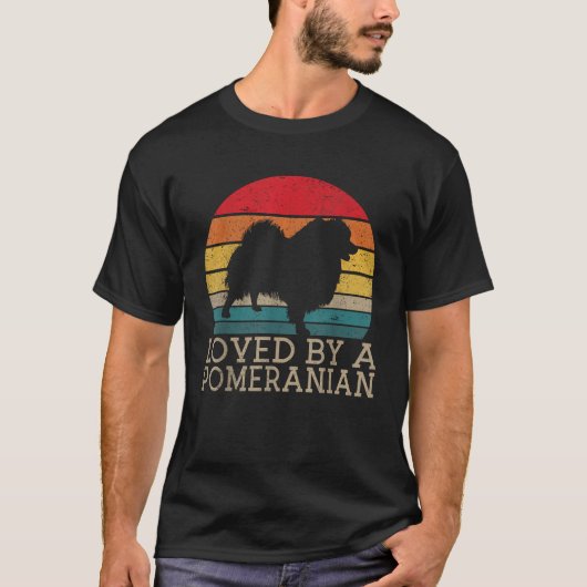 ポメラニアンに愛される Tシャツ (正面)
