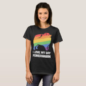 ポメラニア犬おもしろいゲイドッグLGBTプライド Tシャツ (正面フル)
