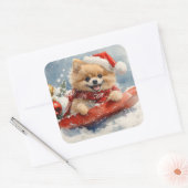 ポメラニア犬犬のソリで雪のクリスマス スクエアシール (封筒)