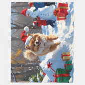 ポメラニア犬走のクリスマス帽子と雪の中 フリースブランケット (正面)