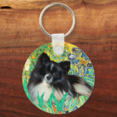 ポメラニア犬(BW) - Irises キーホルダー (正面)
