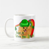 ポメラニア犬St patricks day コーヒーマグカップ (左)