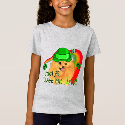 ポメラニア犬St patricks day Tシャツ (正面)