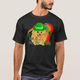 ポメラニア犬St patricks day Tシャツ