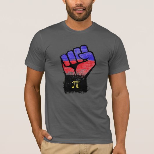 ポリアモリー プライド フィスト Tシャツ (正面)