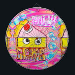 ポリケーキトルティーナ ダーツボード<br><div class="desc">このデジタルアートスケッチは2020年3月にポリケーキ47によって作られた。ポリーはパオラのニックネームで、このデザインは小さなアニメーションケーキを表している。「イタリアントルティーナ」で。Covid19の運ため、国内刑務所で仕事が終わった。</div>