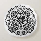 ポリネシアのマオリのスタイルの入れ墨の曼荼羅の民族の芸術 ラウンドクッション (正面)