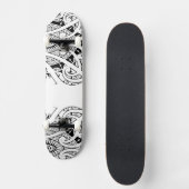 ポリネシアパターンが付いているマオリのkoruの入れ墨 スケートボード (正面)