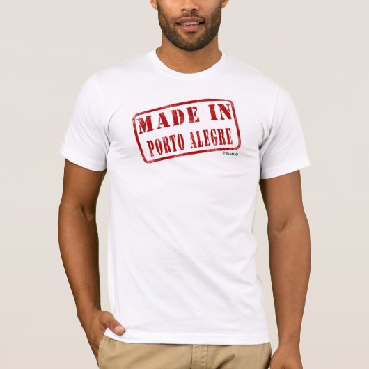 ポルトアレグレで作られる Tシャツ (正面)