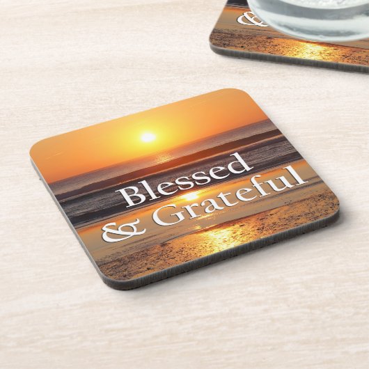 ポルトガルのコースターの賛美された及び感謝した日没 コースター (左側)