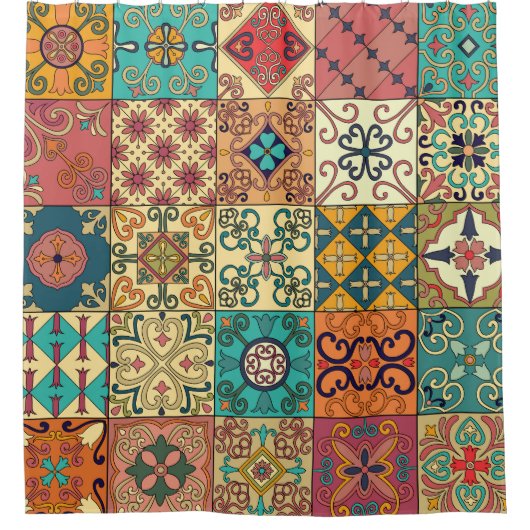 ポルトガルのタイル：アズレジョスタイルのシームレスなパターン。 シャワーカーテン (正面)