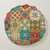 ポルトガルのタイル：アズレジョスタイルのシームレスなパターン。 ラウンドクッション (裏面)