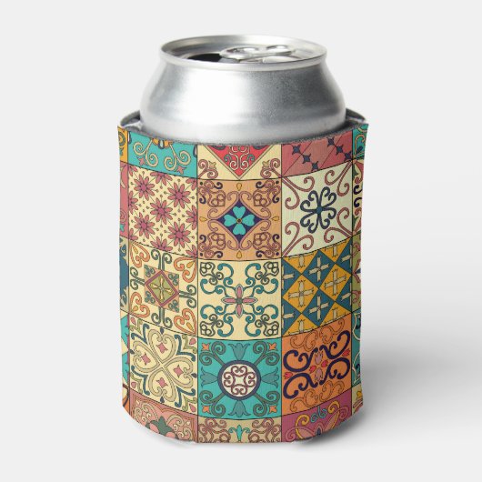 ポルトガルのタイル:アズレジョスタイルのシームレスなパターン。 缶クーラー (缶正面)